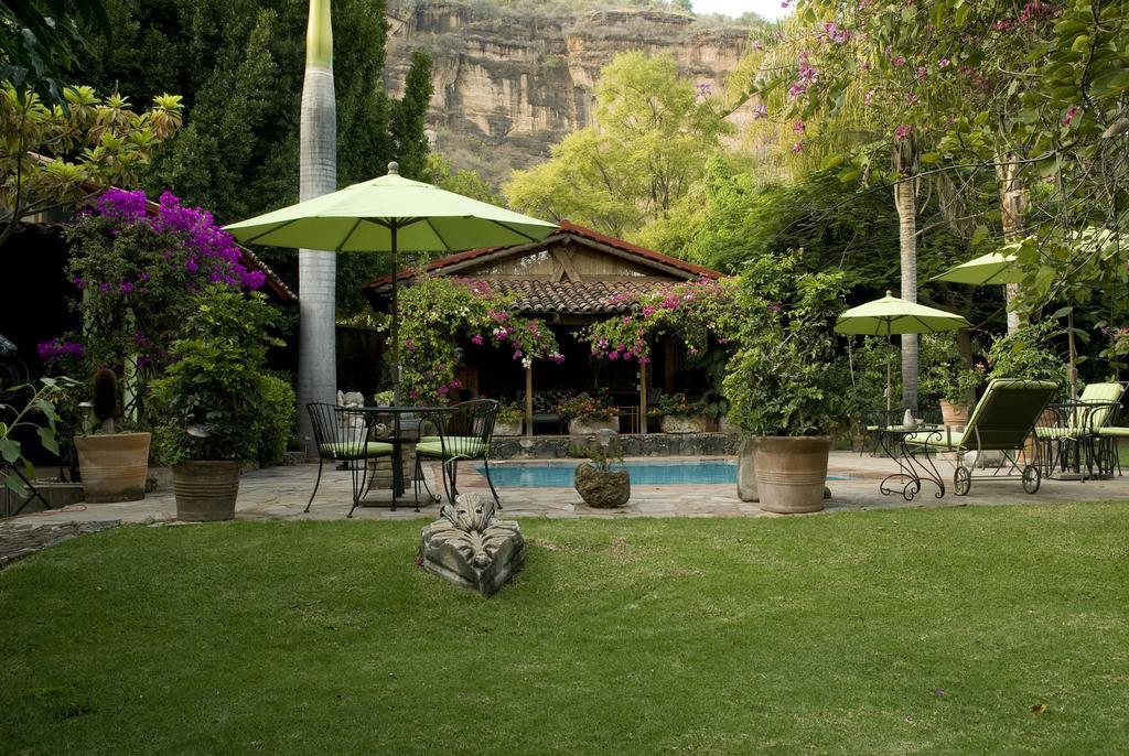 Bed and Breakfast Casa Navacoyan Malinalco Exteriér fotografie